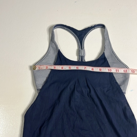 Lululemon Practice Freely Tank Size 4 in Inkwell - Picture 12 of 14